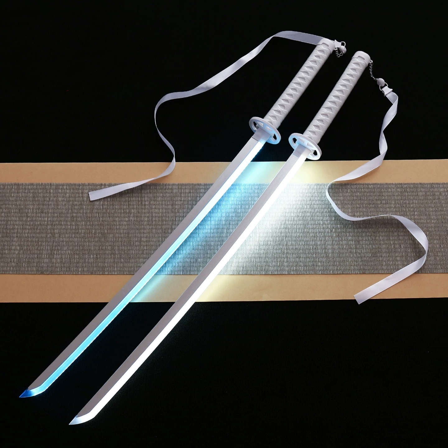 40인치 글로우 블리치 카타나 LED 라이트 세이버 애 - Cosplay Prop Katana 리뷰 및 가격